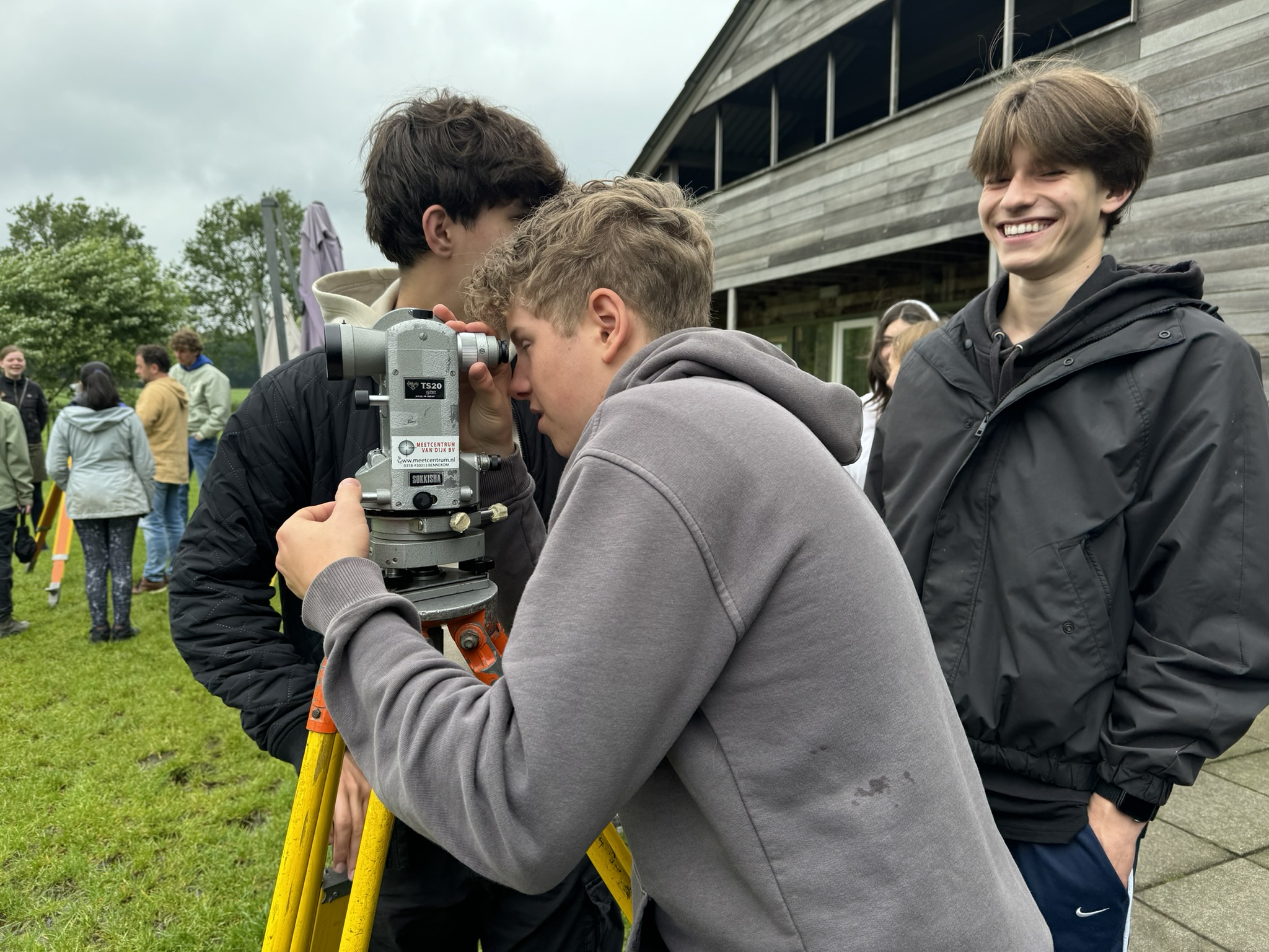 Landmeetkamp klas 10D: een succesvolle week