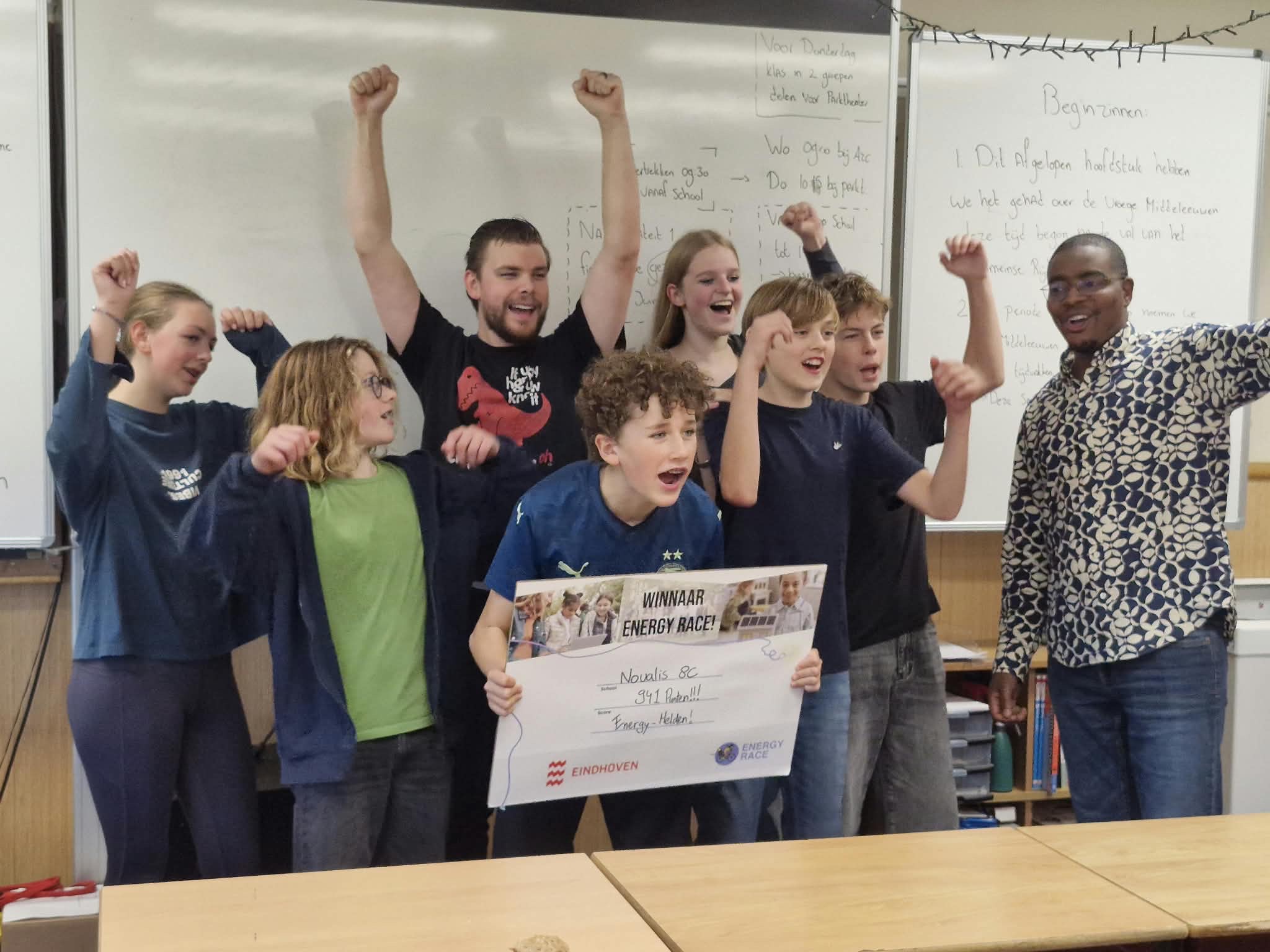 Klas 8C van het Novalis wint Race Against Waste 2026.